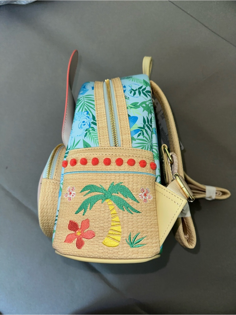 Zootopia 2 Loungefly bag - Picture 2 of 5